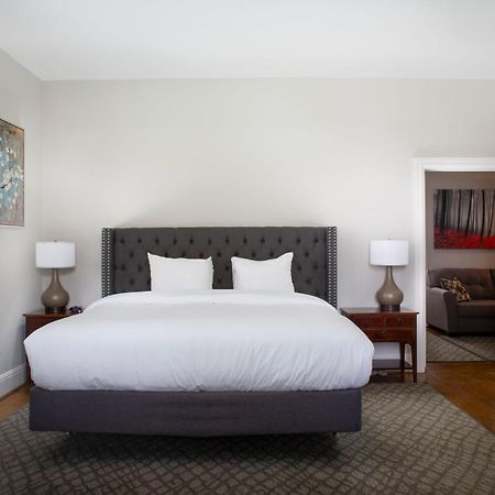 Blue Bell Normandy Farm Hotel & Conference Center מראה חיצוני תמונה